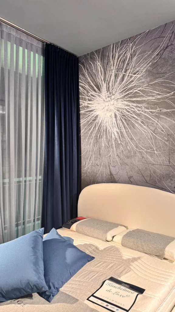 giovagnoli showroom corica carta da parati